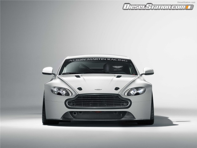 Aston Martin Vantage GT4 Picture #4 Aston Martin Vantage GT4 Picture #4